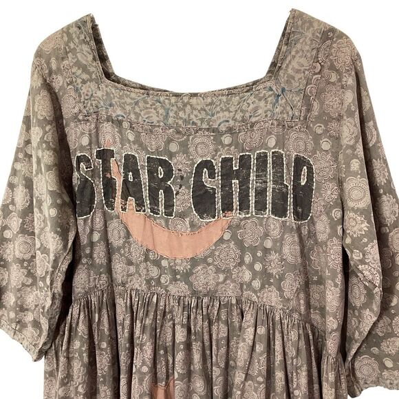 MAGNOLIA PEARL O/S Star Child Gloria Dress Distressed Appliqué Lagenlook - Picture 2 of 9